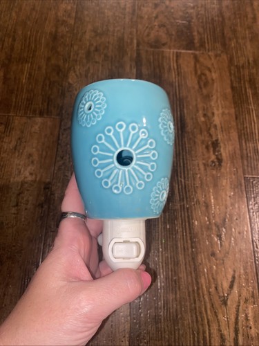Scentsy ceramic wax - scentsy, warmer