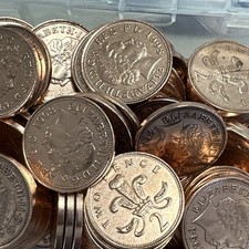 2p Coins 1998 Magnetic Two
