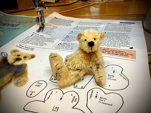 Miniature teddy bear - miniature, sewing