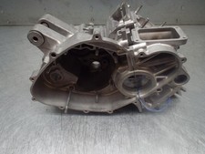 Suzuki RGV250 RGV 250 J K L 1988-1990 Engine Crankcases Crank Cases J205 121896 