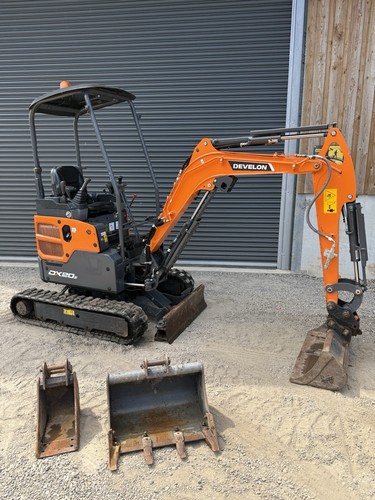 Doosan dx20 mini digger - dx20,