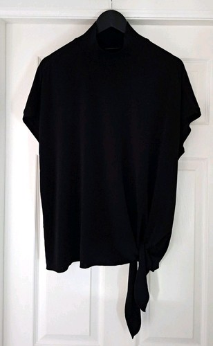 Malene birger bulon - by, black