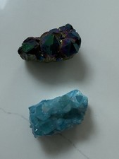 2 X CRYSTALS FROM CAMDEN