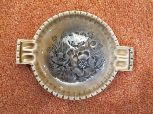 Small pretty wade trinket - small,,