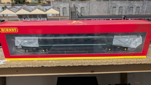 Hornby r4781d mk3 - tso, running