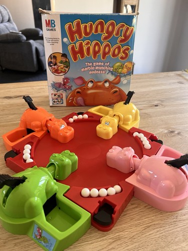 Hungry hippos the game - hippos,