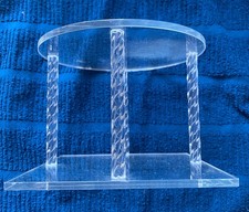 Clear acrylic twist party/wedding stand x 2