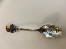 MINT STERLING SILVER QUEEN