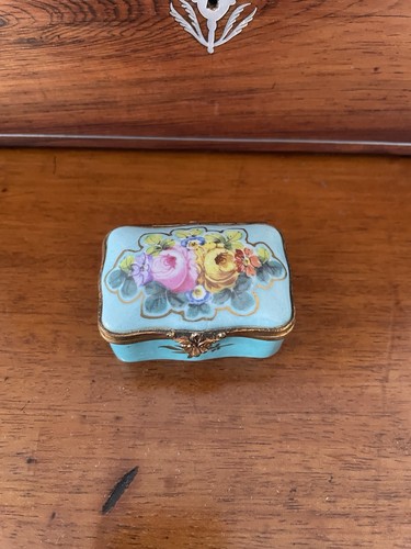 Antique limoges porcelain pill - limoges,