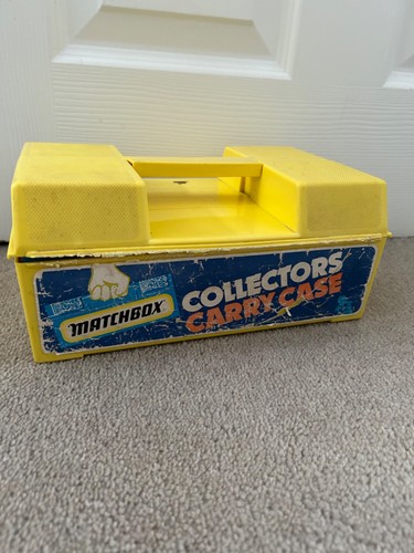 Rare vintage yellow 1981 - rare,