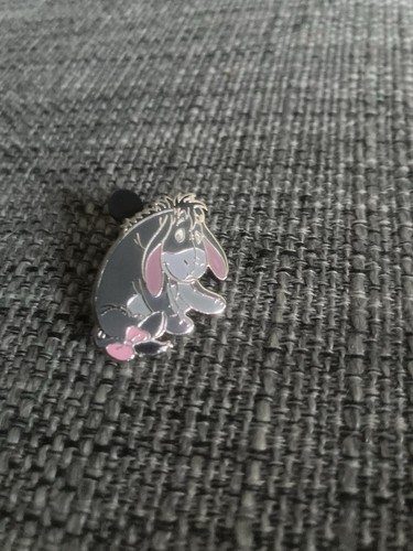 Disney eeyore pin - disney,