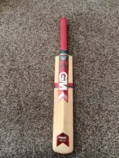 Small Decorative Souvenir Wooden Cricket Bat Gunn & Moore, Vintage Hand Made