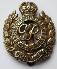 British Army, Royal Engineers Cap Badge. (O37)