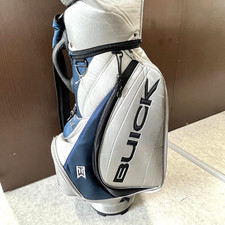 Tiger Woods Buick golf bag