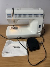 Toyota RA41 Sewing Machine RS2000 Series  Working order with User Guide