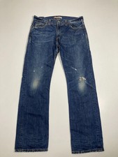 LEVI’S 506 STANDARD FIT
