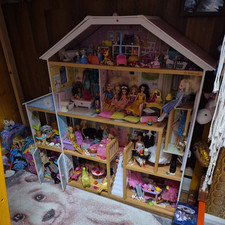 dolls house