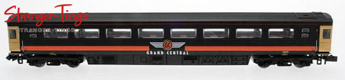 Dapol mk3 1st class coach - 1st,