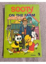 SOOTY ON THE FARM - Vintage