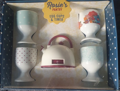 Rosies pantry vintage look - pantry, egg