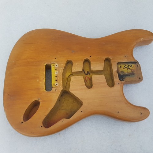 1966 fender stratocaster - 1966,