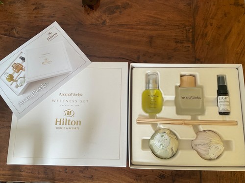 Hilton hotel resorts wellness - hotel,