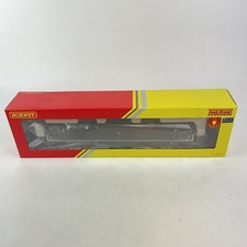 Hornby R30323 DB Schenker Diesel Electric Class 67 670005 Queens Messenger