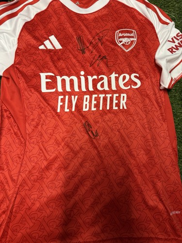 Arsenal signed shirt 4 - shirt,