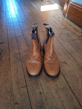 Tan Mustang Brogue Dealer