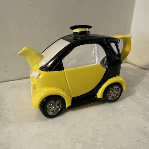 Swineside teapottery smart car - smart,