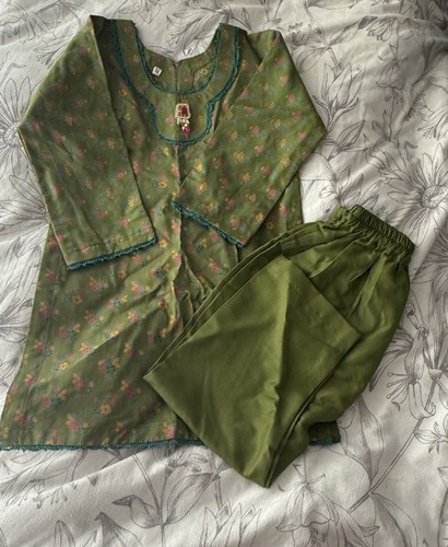 Two piece salwar kameez - salwar, girls