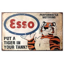 Esso Retro Garage / Man Cave