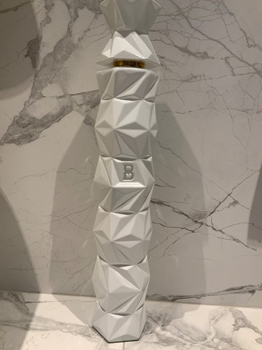 Belvedere vodka empty - belvedere,