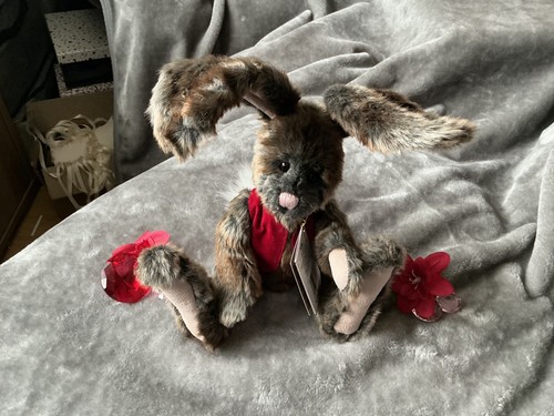 Charlie bears nifty rabbit - bears,