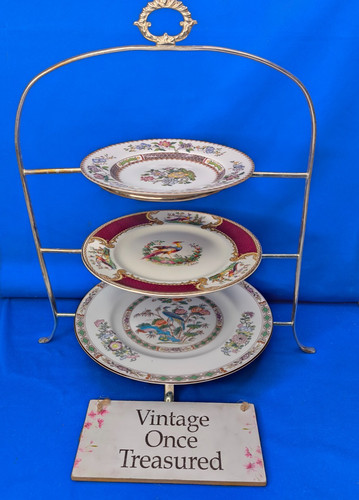 Three tier metal - metal, stand