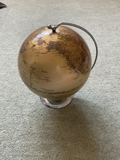 Gold-coloured Light Up Desk Globe - 7” Tall