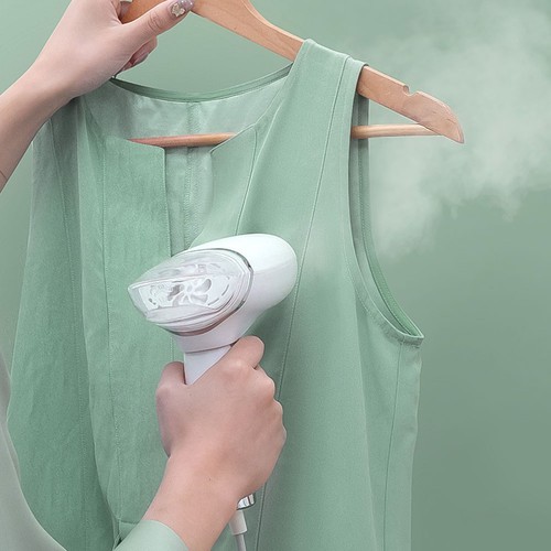 Professional handheld garment - handheld,