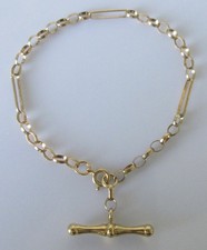 9ct Gold Bracelet - 9ct Gold