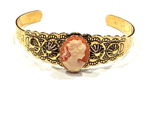 Lind 14k gold cameo coral - lind,