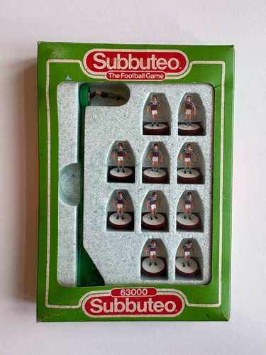 Subbuteo team aston villa - -,