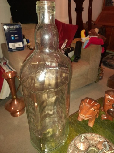 Large whiskey bottle - large,