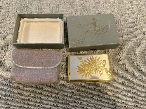 Clover musical powder compact - musical,