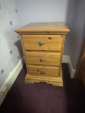 Schreiber Solid Pine Bedside