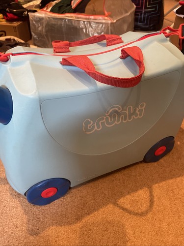 Children blue ride - blue,