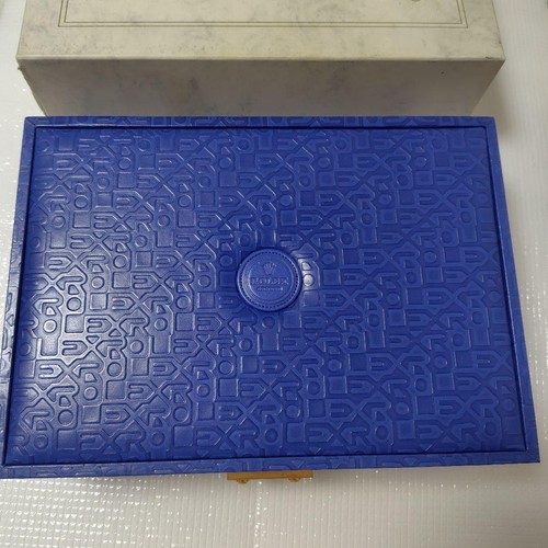 Warehouse clearance item - clearance,