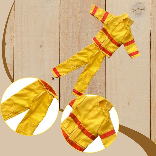 Action figure clothes - 1/6,