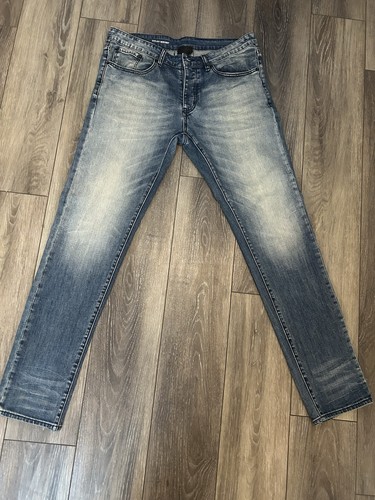 Six week residency - week, skinny