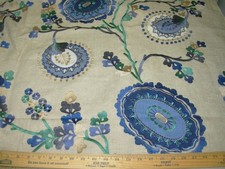 2 YDS FABRICUT FLORAL CREWEL