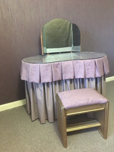 1930 kidney shaped skirted - 1930's,