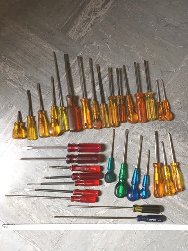 Vintage screwdrivers mixed - screwdrivers, (mixed